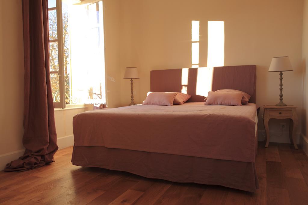 Bed and Breakfast La Maison R Pignans Pokój zdjęcie